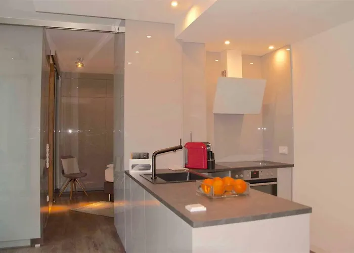 Exklusive 2-zimmer-wohnung Am Schloss Bensberg * Bergisch Gladbach